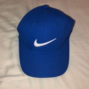 Blue Men’s Nike Golf hat